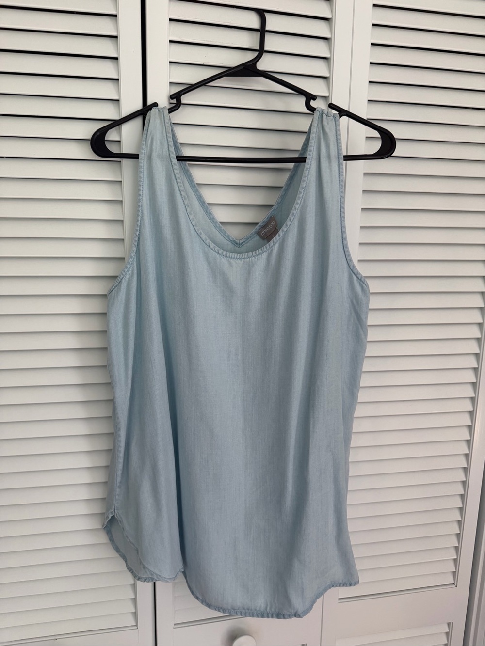Women’s Chico’s Light Blue Denim Reversible/Convertible Tank Style Top. Size 3